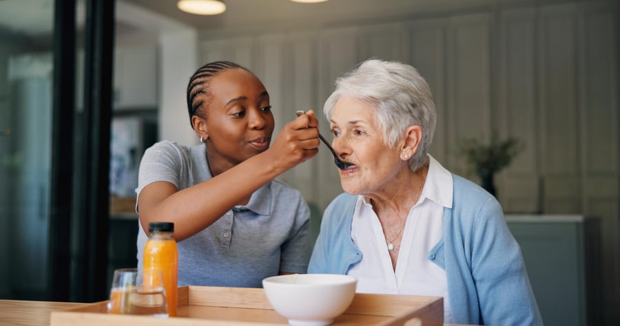 Caregiver-breakfast-and-feedin